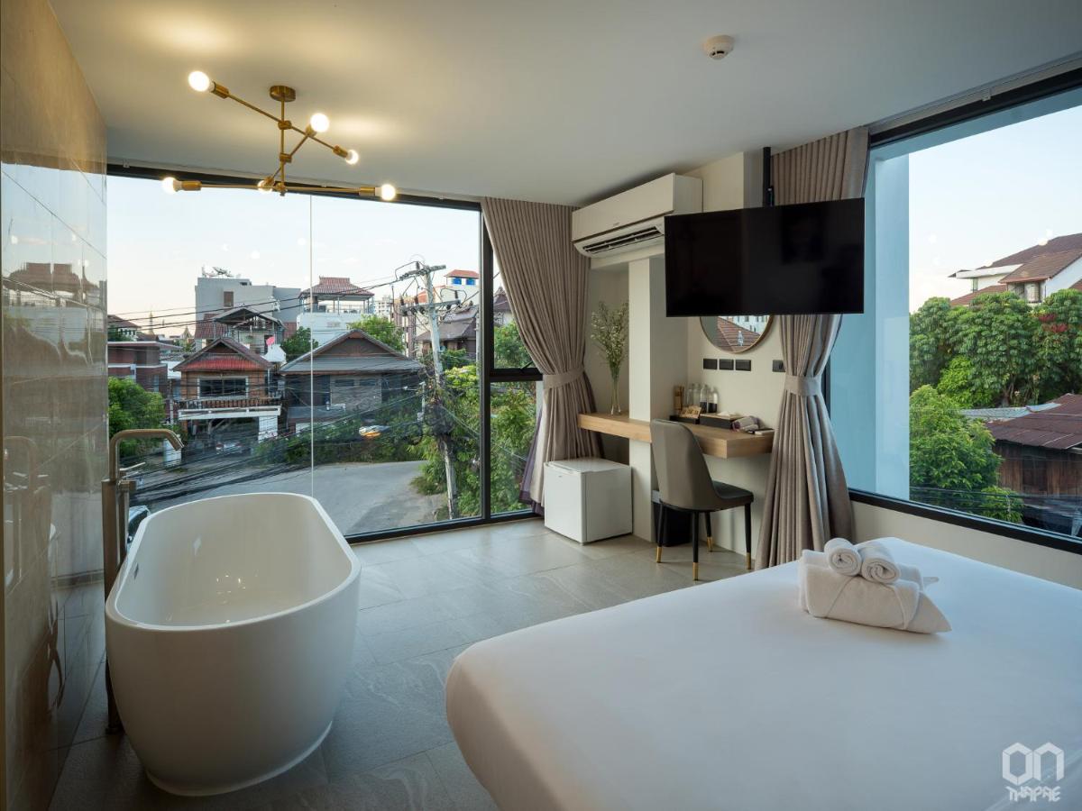 Hotel On Thapae Gate Chiangmai Chiang Mai Exterior foto